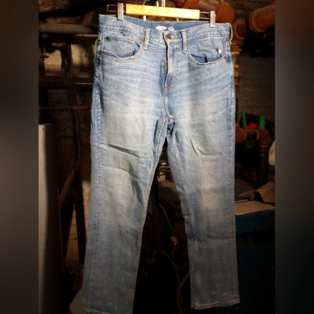 Light Wash Slim Fit Jeans